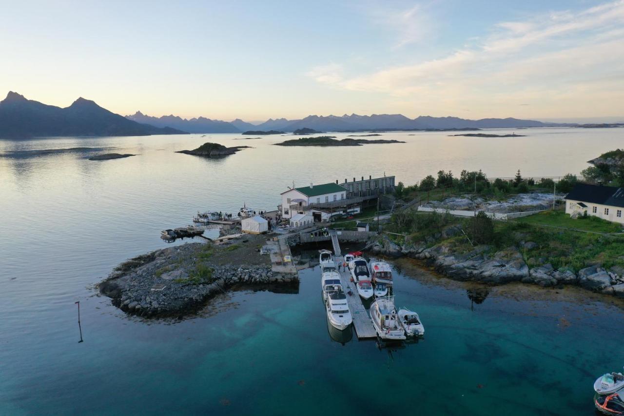 Risvaer Brygger Bed & Breakfast Digermulen ภายนอก รูปภาพ